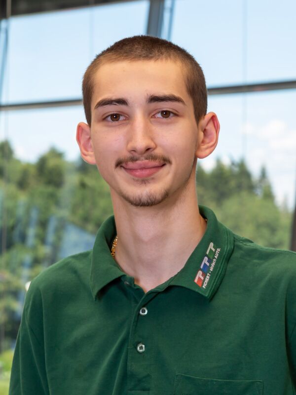 /assets/images/x/Fabian%20Maticic-ks0t7p1gjky77ge.jpg